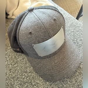 Gray Trucker Cap with mountain design